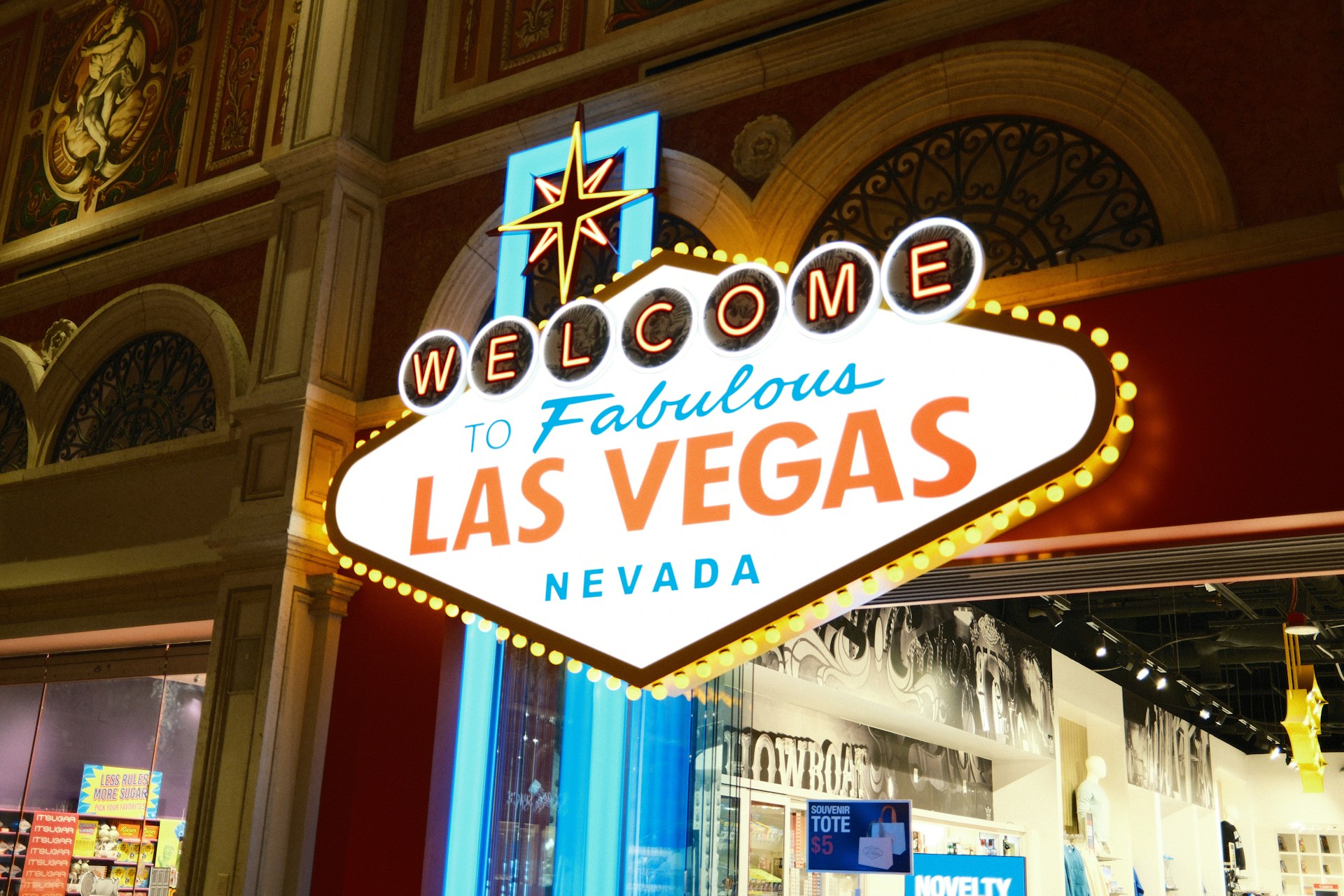 Hry s funkciou opakovaného stavenia a automatického točenia v online kasíne – odborný názor Casino Online Lolajack